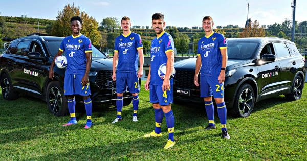 Drivalia sostituisce Leasys Rent come Sleeve-Jersey Sponsor dell'Hellas  Verona